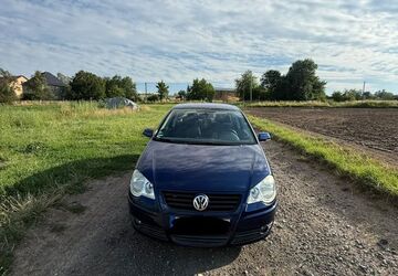 VW Polo 143.782 km 2.550 &euro; Bannewitz 01728