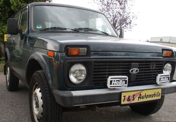 Lada Niva 89.000 km 1.299 &euro; Dresden 01277