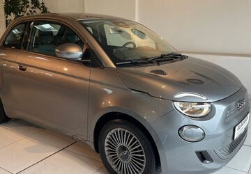 Fiat 500e 27.516 km 18.990 &euro; Dresden 01109