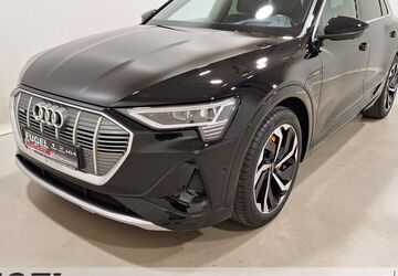 Audi e-tron 36.860 km 30.899 &euro; Dresden 01157