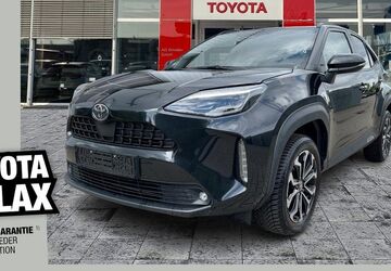 Toyota Yaris Cross 36.832 km 25.450 &euro; Dresden 01139