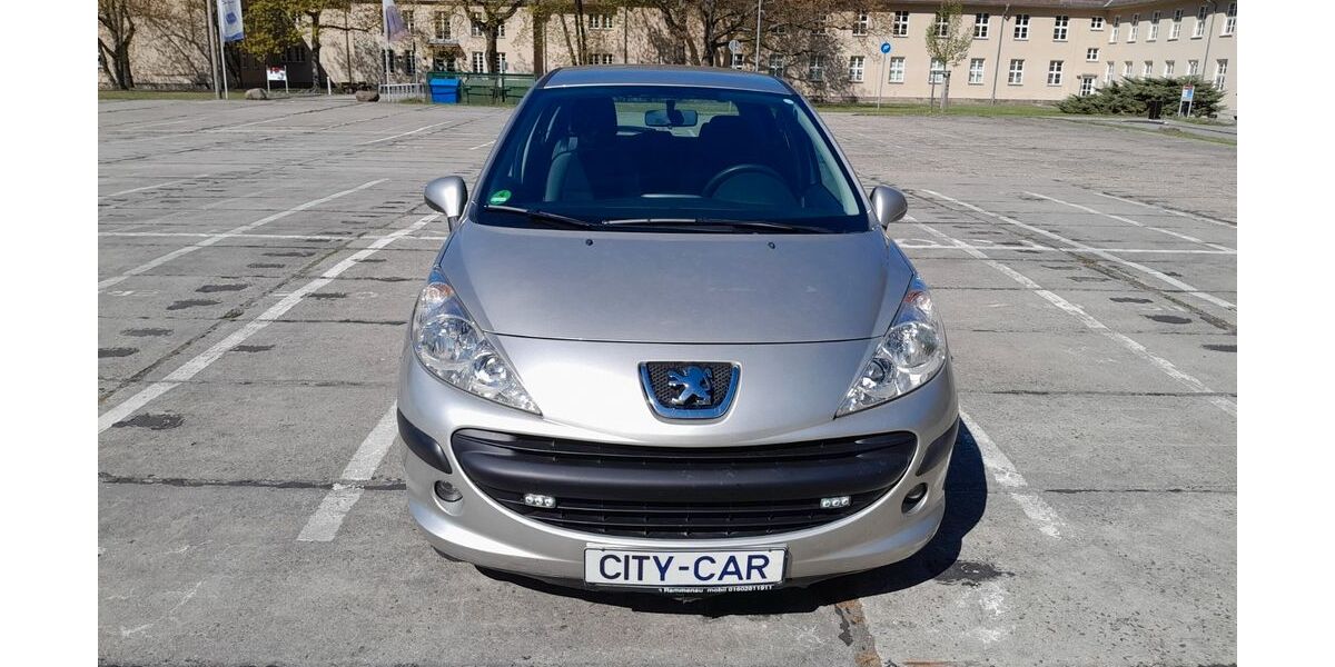 Peugeot 207 103.867 km 3.699 &euro; Dresden OT Weixdorf 01108