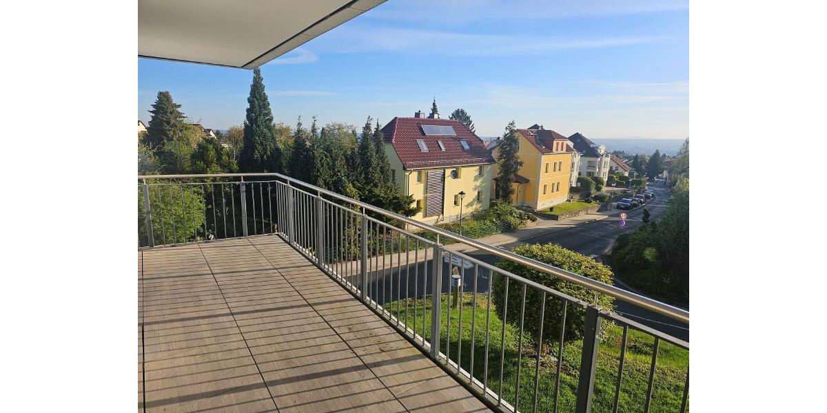 Etagenwohnung Freital - 4 Zimmer, 107 m&sup2;, 1.600&euro; | Angebot:26425638
