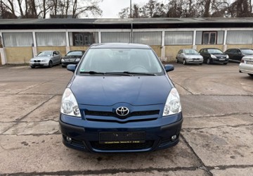 Toyota Corolla Verso 203.111 km 3.490 &euro; Dresden 01159