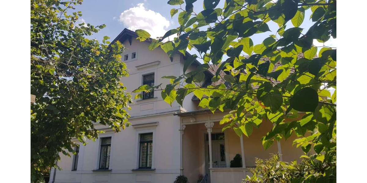 Etagenwohnung Radebeul - 4 Zimmer, 121 m&sup2;, 1.185&euro; | Angebot:27322410