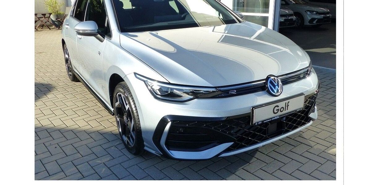 VW Golf 13.290 km 35.950 &euro; Dippoldiswalde 01744