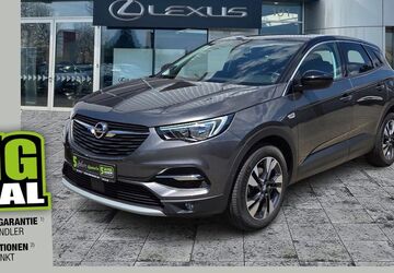 Opel Grandland (X) 139.500 km 9.290 &euro; Dresden 01139