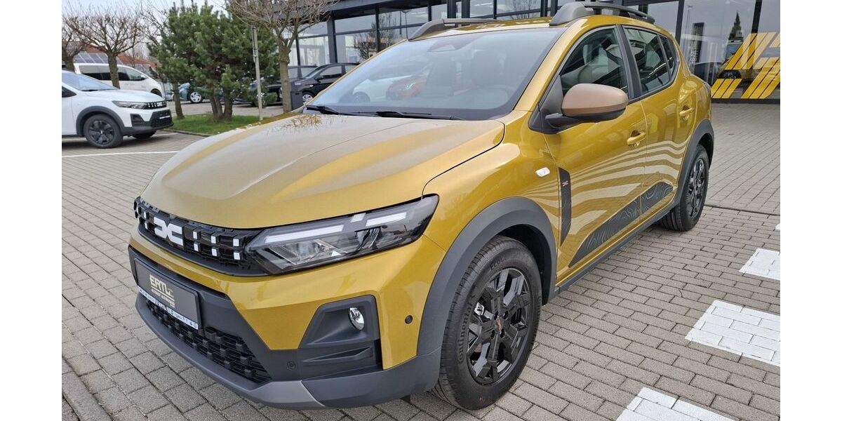Dacia Sandero 1.500 km 20.480 &euro; Dresden-Altfranken 01156