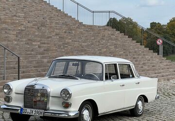 Mercedes-Benz 200 999.999 km 15.000 &euro; Dresden 01129