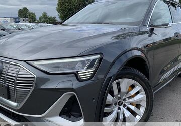 Audi e-tron 35.830 km 41.899 &euro; Dresden 01157
