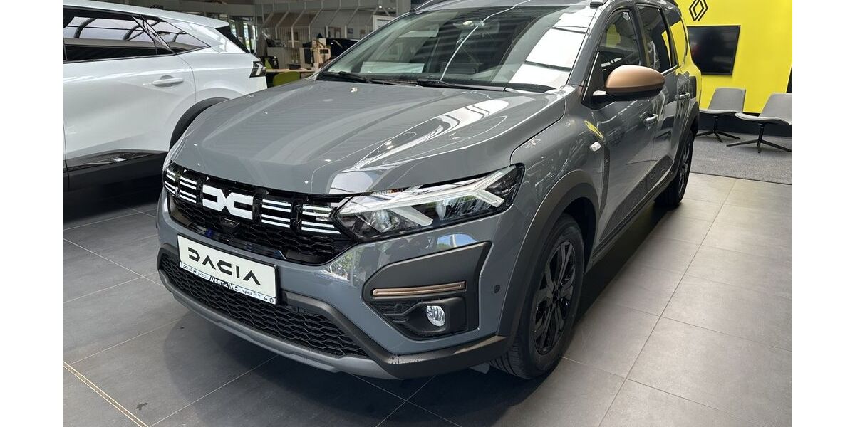 Dacia Jogger 5.219 km 24.530 &euro; Dresden 01257