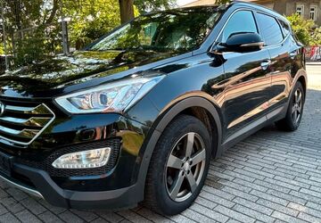 Hyundai SANTA FE 214.000 km 9.450 &euro; Dresden 01097