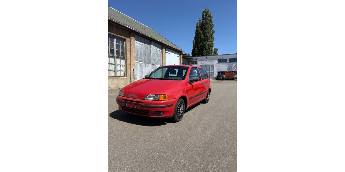 Fiat Punto 69.819 km 2.850 &euro; Naundorf 09627
