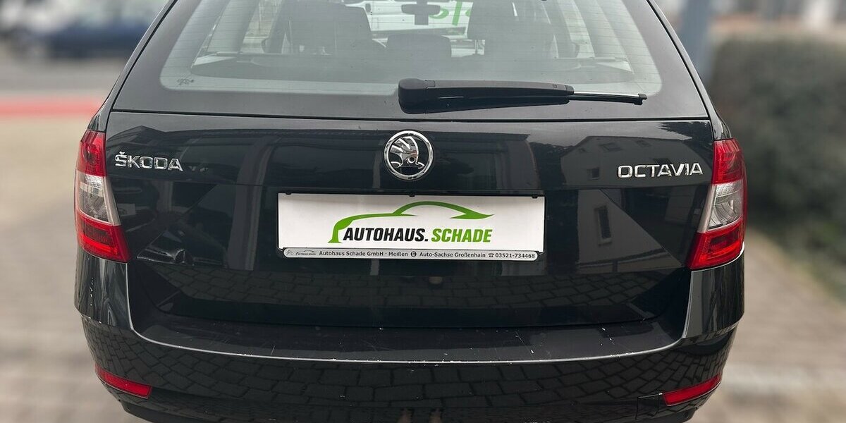Skoda Octavia Combi Ambition 168.822 km 10.995 &euro; Meißen 01662