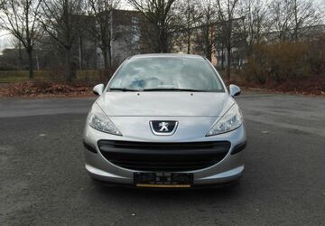 Peugeot 207 106.573 km 2.999 &euro; Dresden 01237