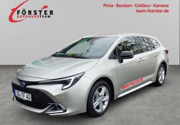 Toyota Corolla 5.858 km 34.240 &euro; Pirna 01796