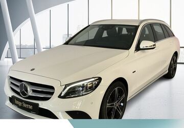 Mercedes-Benz C 300 101.933 km 21.896 &euro; Dresden 01239