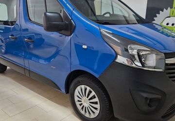 Opel Vivaro 124.000 km 11.899 &euro; Dresden 01139