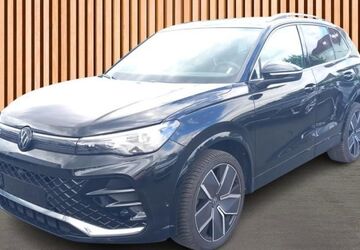 VW Tiguan 19.900 km 43.980 &euro; Dresden 01328