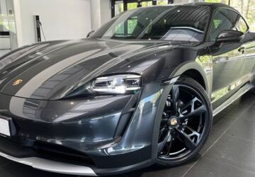 Porsche Taycan 82.900 km 60.900 &euro; Dresden 01129