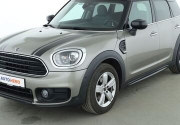 Mini Countryman D (Cooper) 105.018 km 13.110 &euro; Dresden 01187