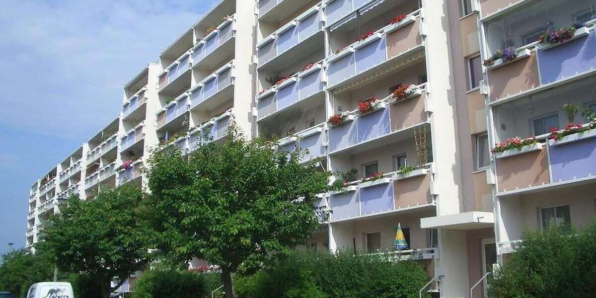 Etagenwohnung DRESDEN Cotta - 3 Zimmer, 65 m&sup2;, 730&euro; | Angebot:27032876