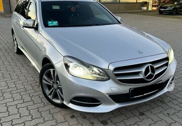 Mercedes-Benz E 200 285.000 km 6.500 &euro; Dresden 01067