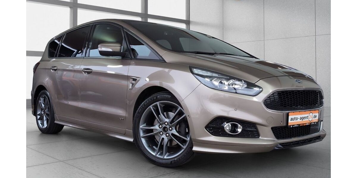 Ford S-Max 99.674 km 22.990 &euro; Dresden 01257