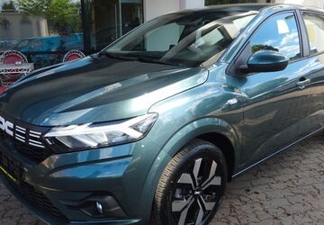 Dacia Sandero 6.879 km 17.990 &euro; Dresden 01217
